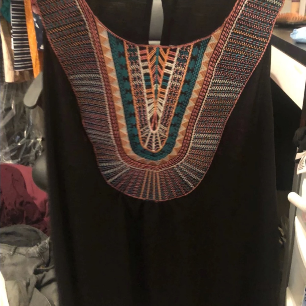 Maurice’s Tribal Tank Size large